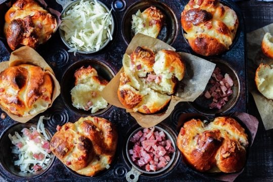 Prosciutto & Gruyere Brioche | Give it Some Thyme – this easy, homemade French Brioche is deliciously tender, buttery, and flaky with a deep golden, shiny crust. #brioche #briochemuffins #briocherecipe #briocherolls #homemadebrioche #homemadebriochebread #homemadebread #homemadebreadrecipes #frenchbrioche #frenchbriocherecipe #giveitsomethyme