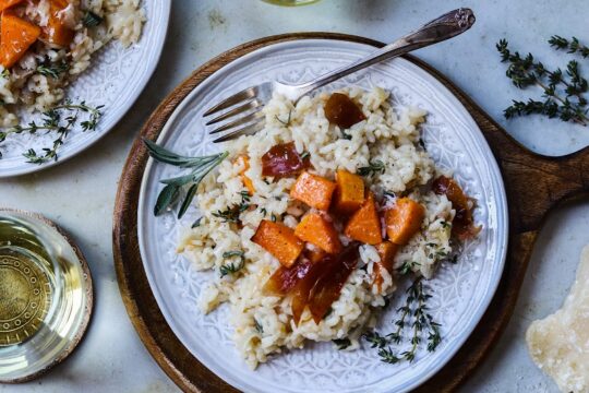Roasted Butternut Squash Risotto – Fall flavors merge deliciously with sweet butternut squash, crispy prosciutto, shallots, garlic, sage and thyme in creamy risotto. #risotto #butternutsquashrisotto #butternutsquash #fallrecipes #comfortfood #glutenfree #glutenfreedinner #giveitsomethyme | giveitsomethyme.com