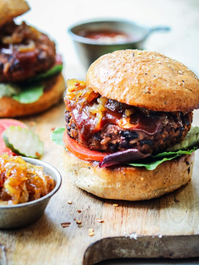 Grilled Black Bean Burgers Give it Some Thyme